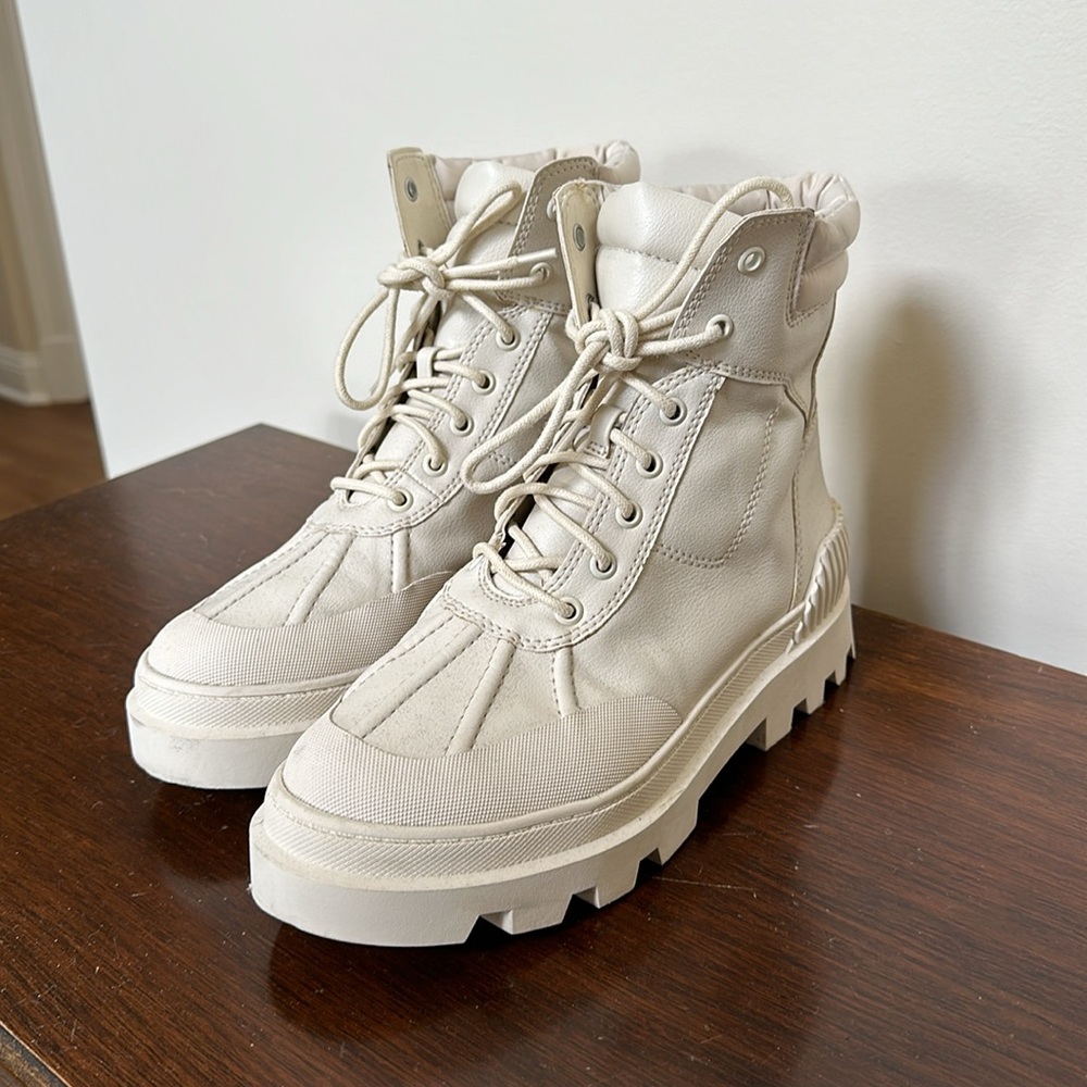 Circus by Sam Edelman Isabella Hiker Rain Boots